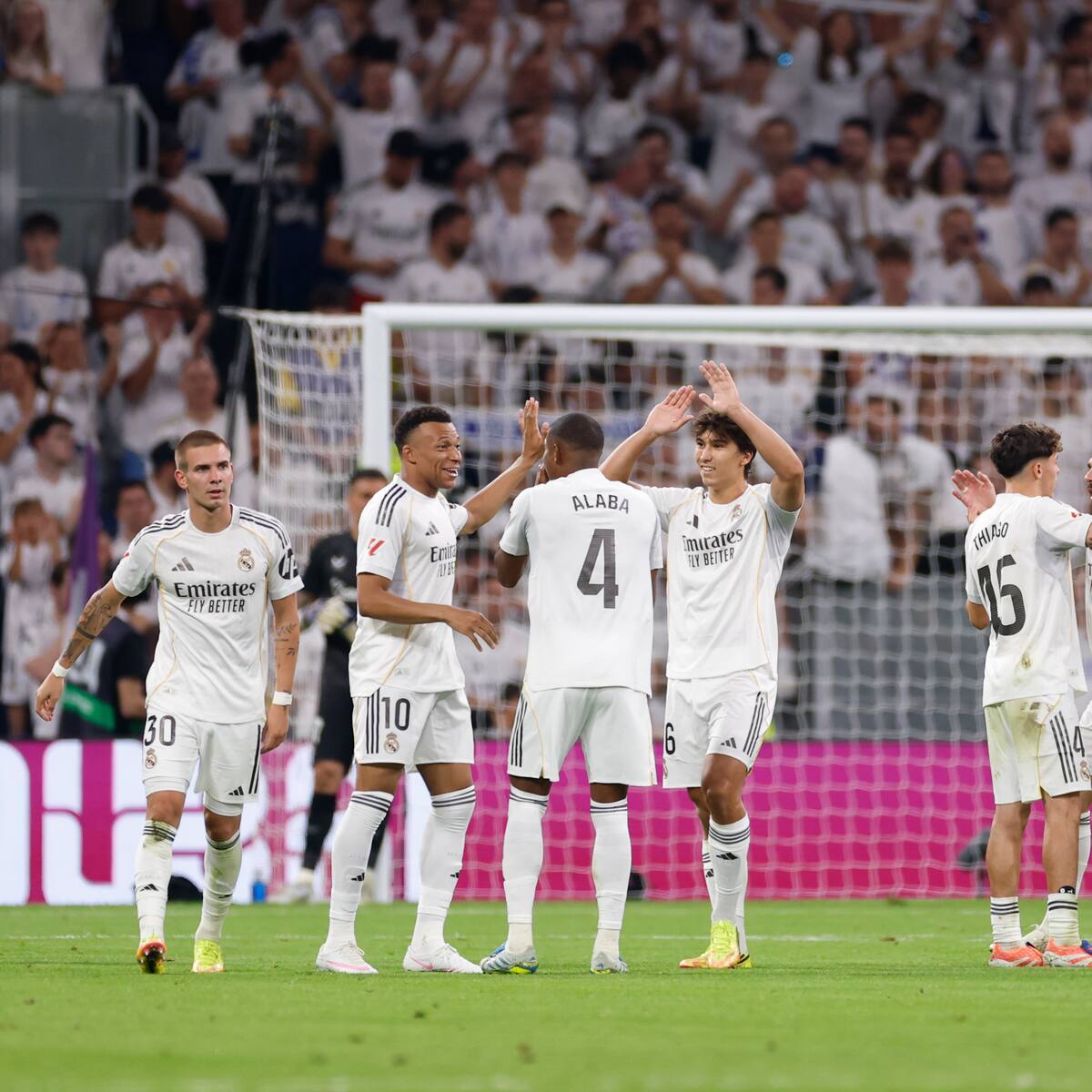 Real Madrid oficializa a su nuevo entrenador: contrato hasta 2029