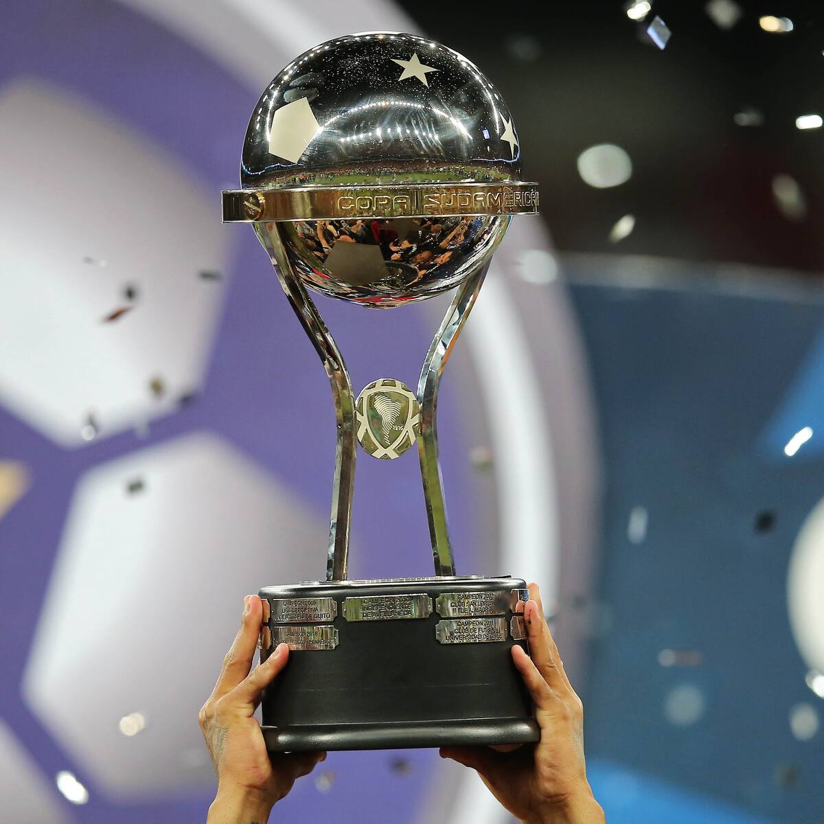 Para decir presente en Asunción: cómo y dónde ver en vivo las revanchas de semifinales de Copa Sudamericana