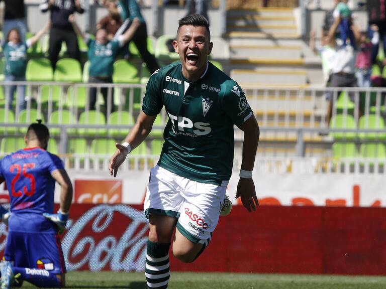 Santiago Wanderers oficializó el fichaje de Carlos Muñoz con miras al segundo semestre