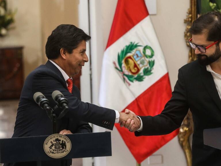 Presidente Boric acuerda con Pedro Castillo realizar la suspendida reunión de la Alianza del Pacífico