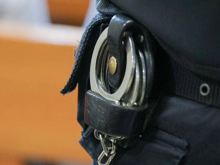 Condenan a excarabineros por torturas en estación de metro y vía pública en Santiago