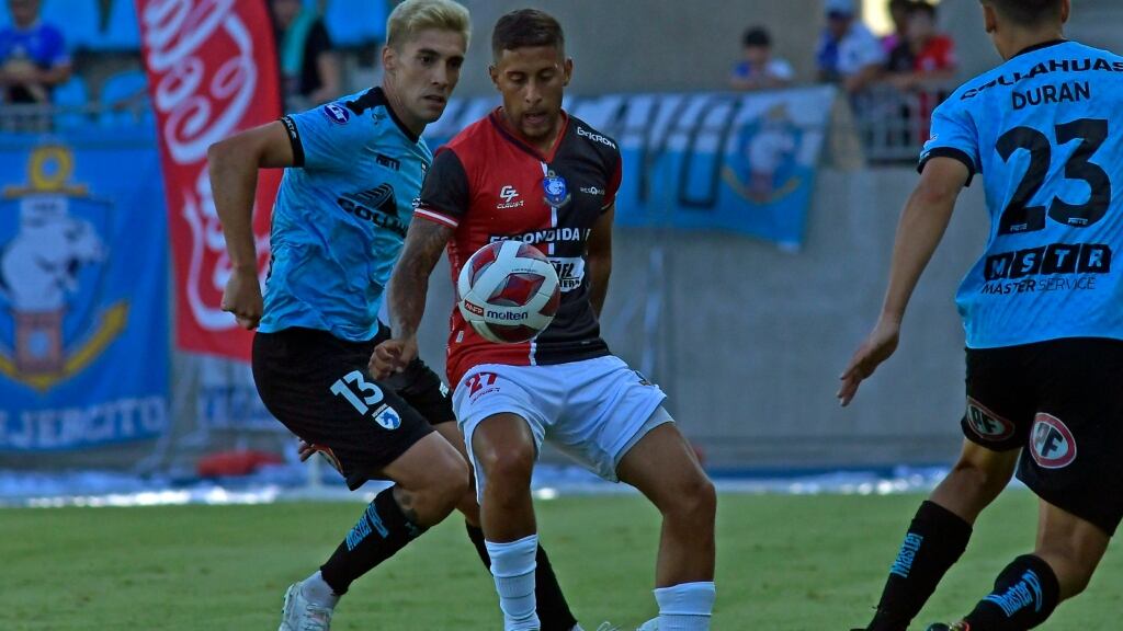 Programación fútbol chileno: ¿Qué partidos se juegan hoy, 19 de noviembre, y quién transmite?