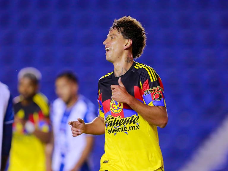“Es un choque emocional”: Igor Lichnovsky ya está en Chile para firmar su regreso a Universidad de Chile