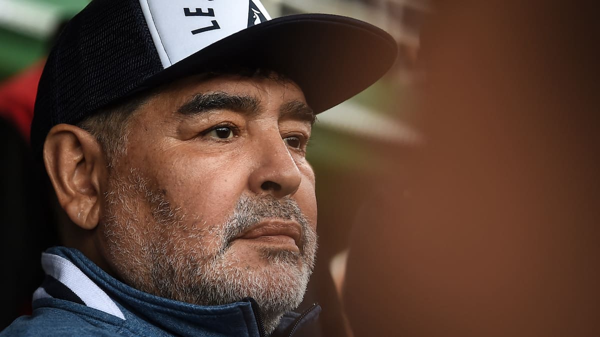 Giro en el juicio por la muerte de Maradona: Fiscalía pide hasta 12 años de prisión para su equipo médico