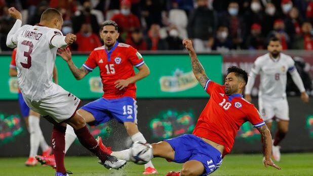 Clubes desecharon la idea de ceder anticipadamente a los jugadores del medio local citados a la Roja