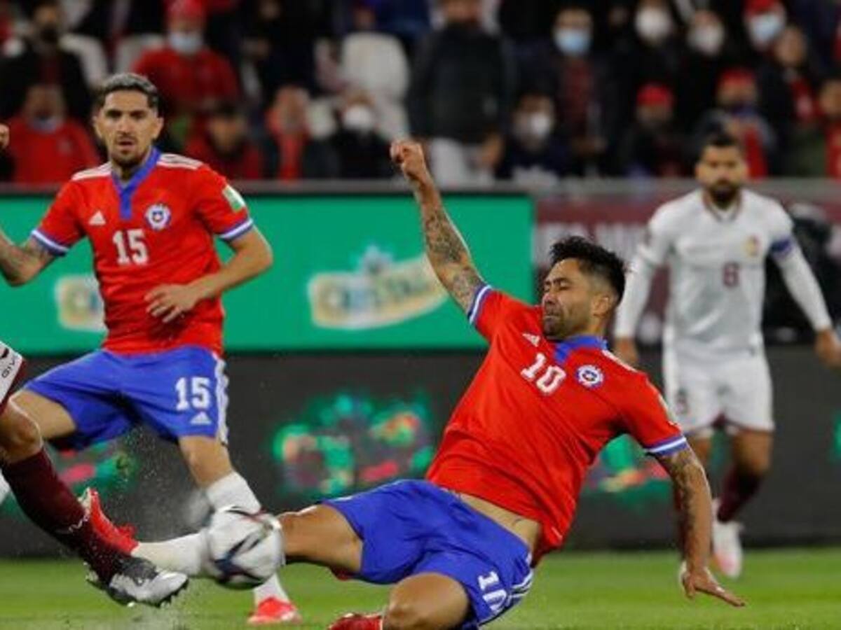 Clubes desecharon la idea de ceder anticipadamente a los jugadores del medio local citados a la Roja