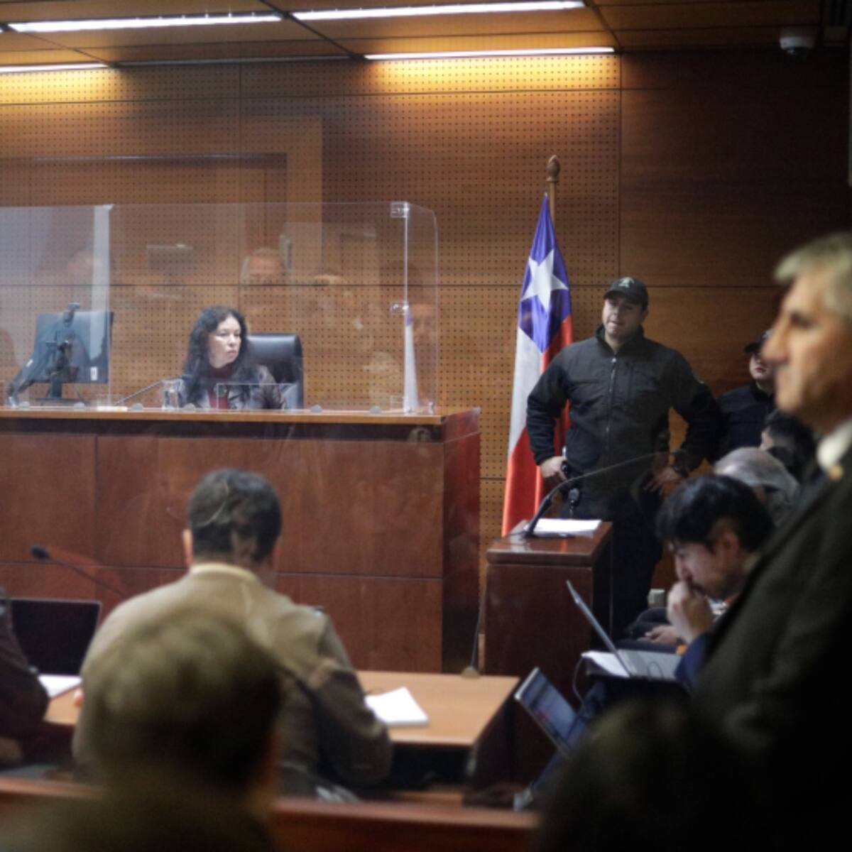 Turbazo a expresidente del TC: decretan internación provisoria para tres menores tras violento asalto en San Miguel
