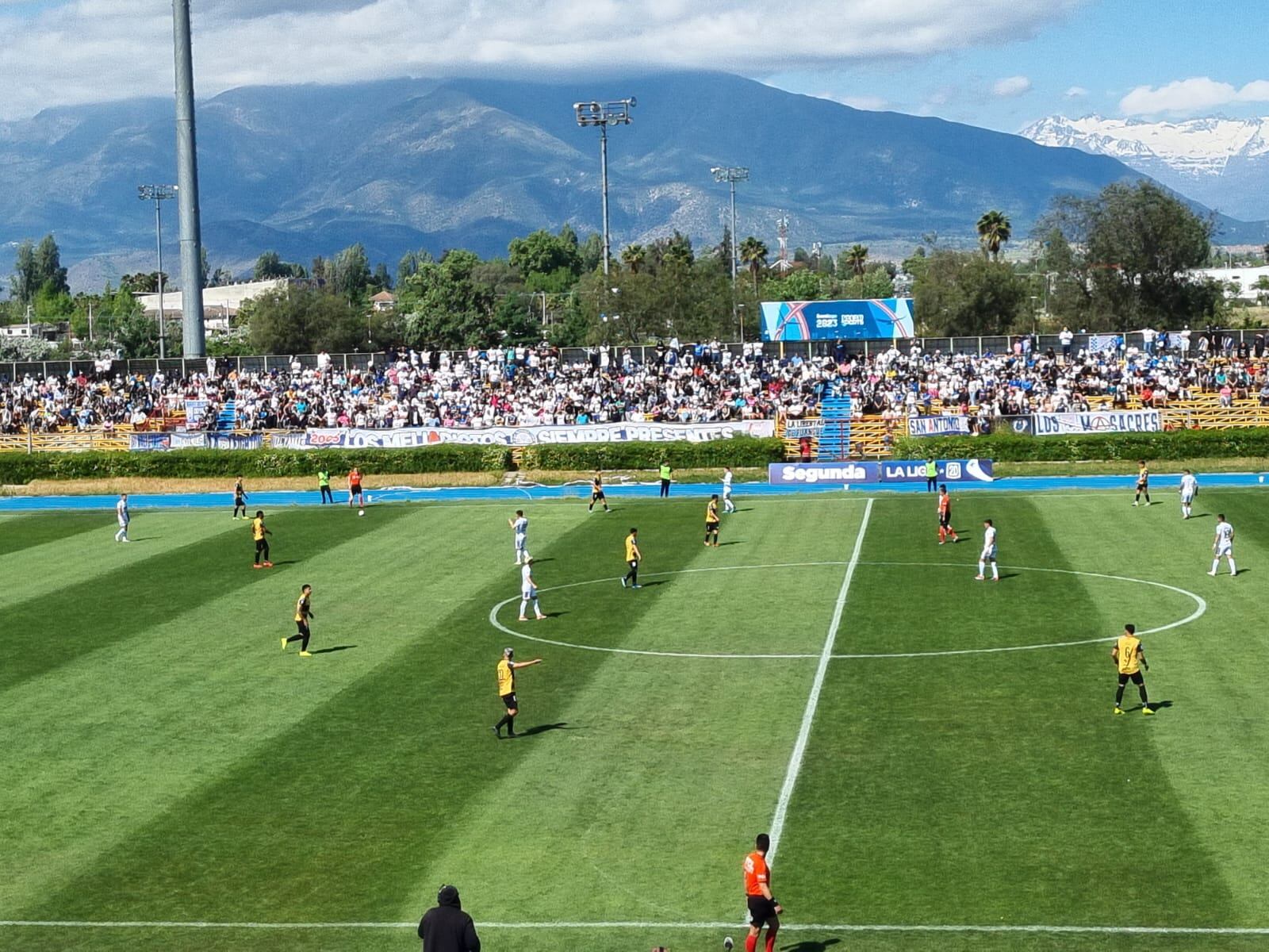ANFP determinó terminar el partido entre Lautaro de Buin y Deportes Melipilla por la Segunda División Profesional