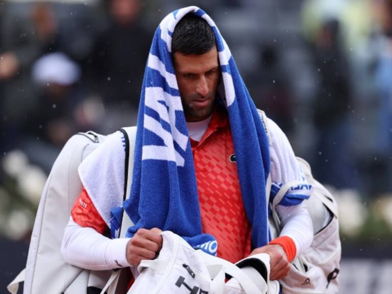 Fuera Alcaraz y también Djokovic: el serbio cae ante Holger Rune en otro batacazo del Masters 1000 de Roma