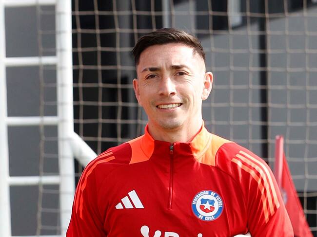 Carlos Parra – Comunicaciones FFCh