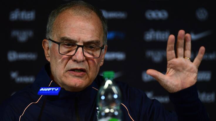 Esto dijo Marcelo Bielsa sobre su enojo con el camarógrafo en el Mundial 2026: “Ellos manejan...”