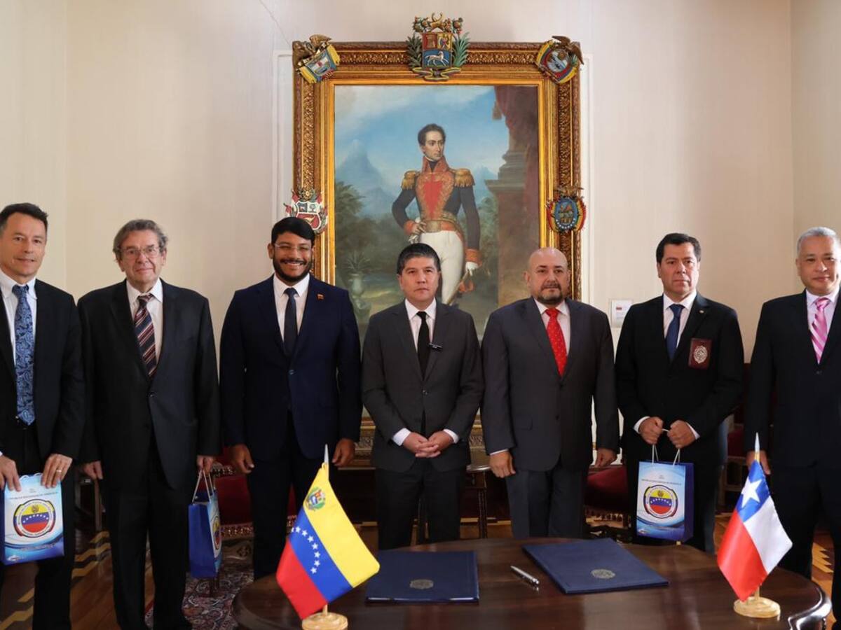 Chile firma acuerdo con Venezuela para combatir juntos el crimen organizado trasnacional