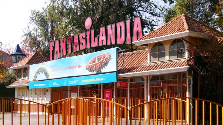 Fantasilandia inaugura una nueva montaña rusa: Así luce la atracción mecánica que “no es solo para valientes”