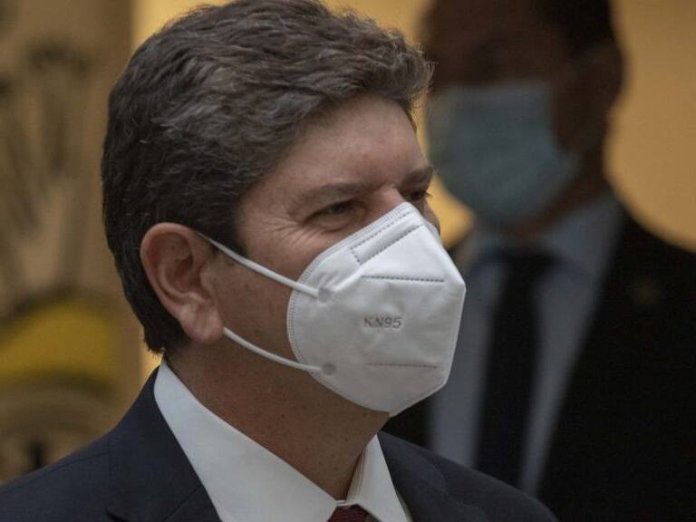 01 de Febrero de 2022 / SANTIAGO
El ministro de Economía, Fomento y Turismo, Lucas Palacios, junto al ministro de Hacienda, Rodrigo Cerda, y al subsecretario de Turismo, José Luis Uriarte, se referirá al Imacec de diciembre de 2021 desde el hostal Providencia
FOTO: LUIS FELIPE ARAYA/ AGENCIA UNO