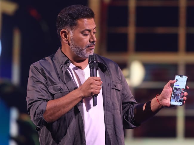 01 DE MARZO DE 2025 / VIÑA DEL MAR
Presentación de Pedro Ruminot durante la Sexta Noche del 64 Festival Internacional de la Canción Viña 2025 en la Quinta Vergara
FOTO: DIEGO MARTIN/AGENCIAUNO