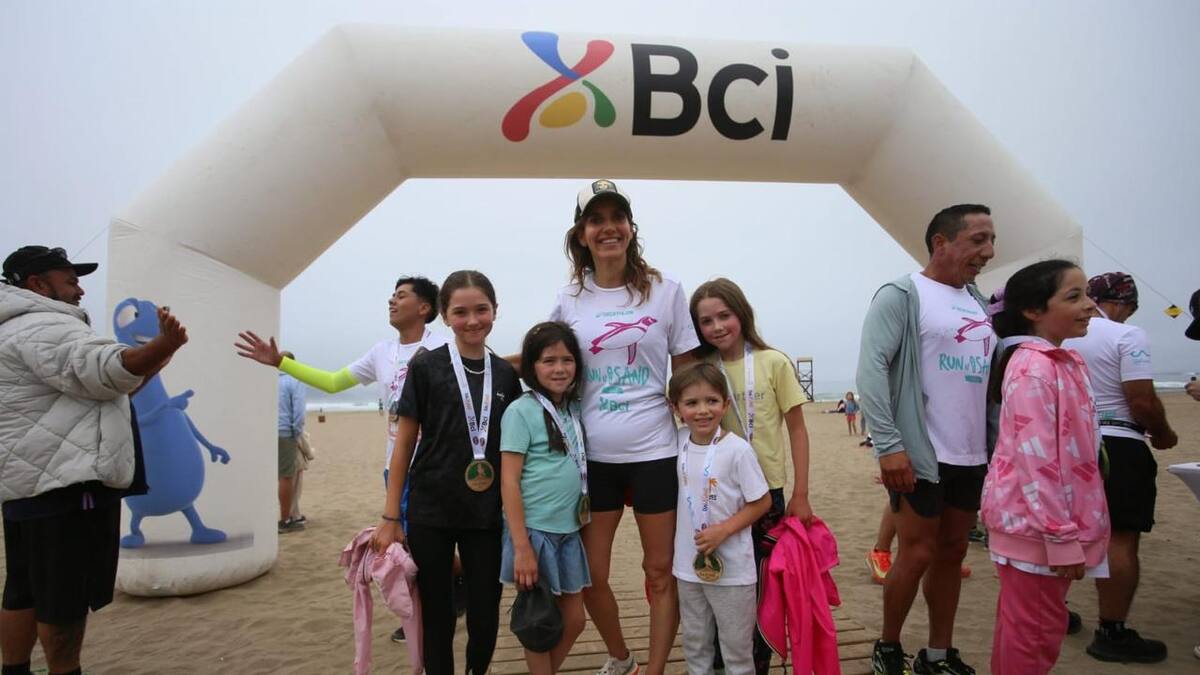 María Luisa Godoy corrió el Run and Sand Zapallar 2026 junto a sus hijos