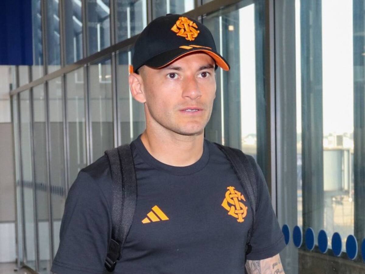 Inter de Porto Alegre incorpora a Charles Aránguiz al plantel que viajará a Uruguay para jugar Copa Libertadores