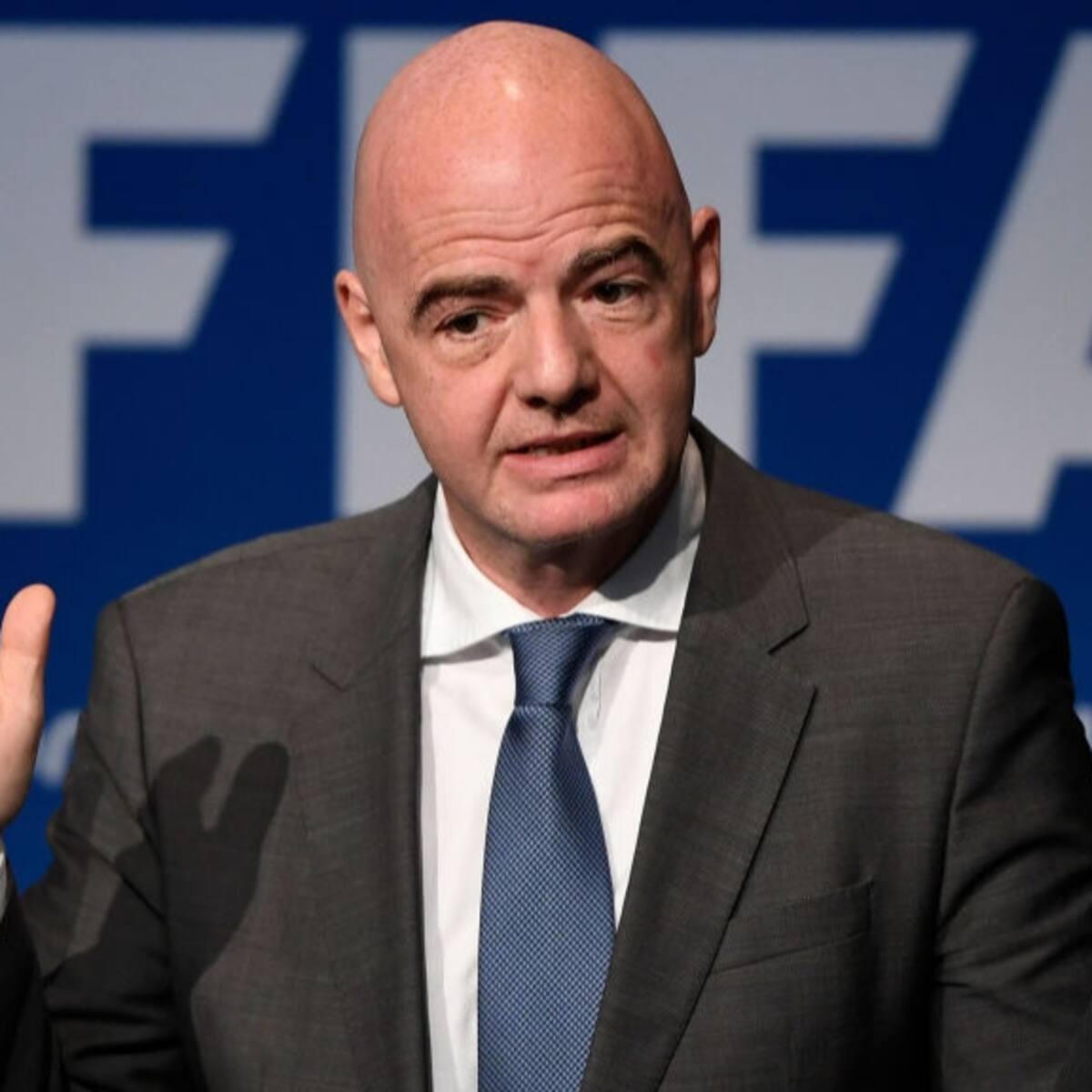 Presidente de la FIFA reacciona a la muerte de hinchas de Colo Colo y a los incidentes en el Monumental: “Estoy profundamente consternado”