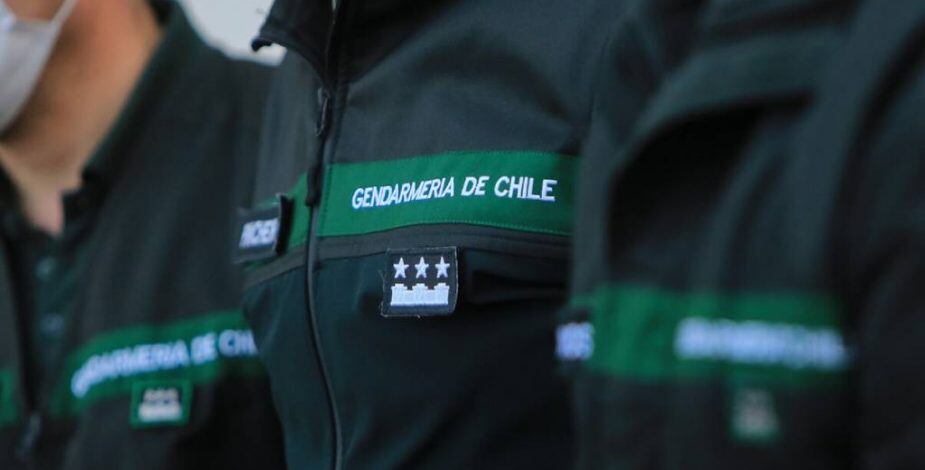 Reos acusan ilegalidad en nueva medida de Gendarmería que limita visitas a 10 personas