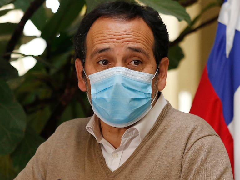 Oficialismo crítica a Daniel Núñez por hacer «ultimátum» al Gobierno y el senador pide que no lo malinterpreten