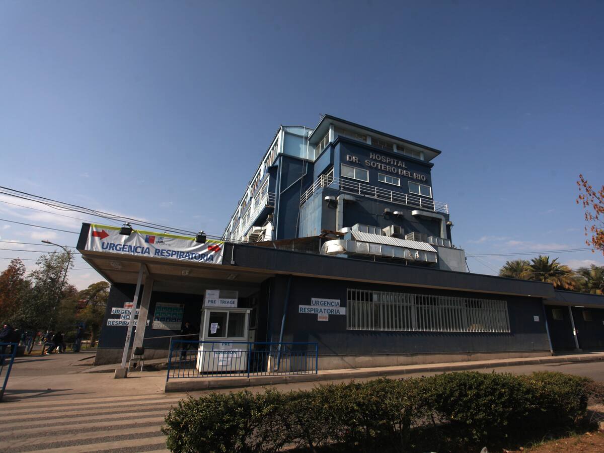 “Es indignante”: Ex autoridades del Minsal critican a funcionarios que facilitaron atención a familiares en el Hospital Sótero del Río