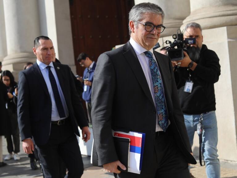 Marcel entrega lineamientos del Pacto Fiscal al Presidente Boric: este martes se anunciarán sus detalles