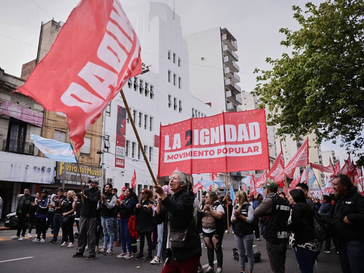 Inicia huelga general en Argentina contra la reforma laboral de Javier Milei