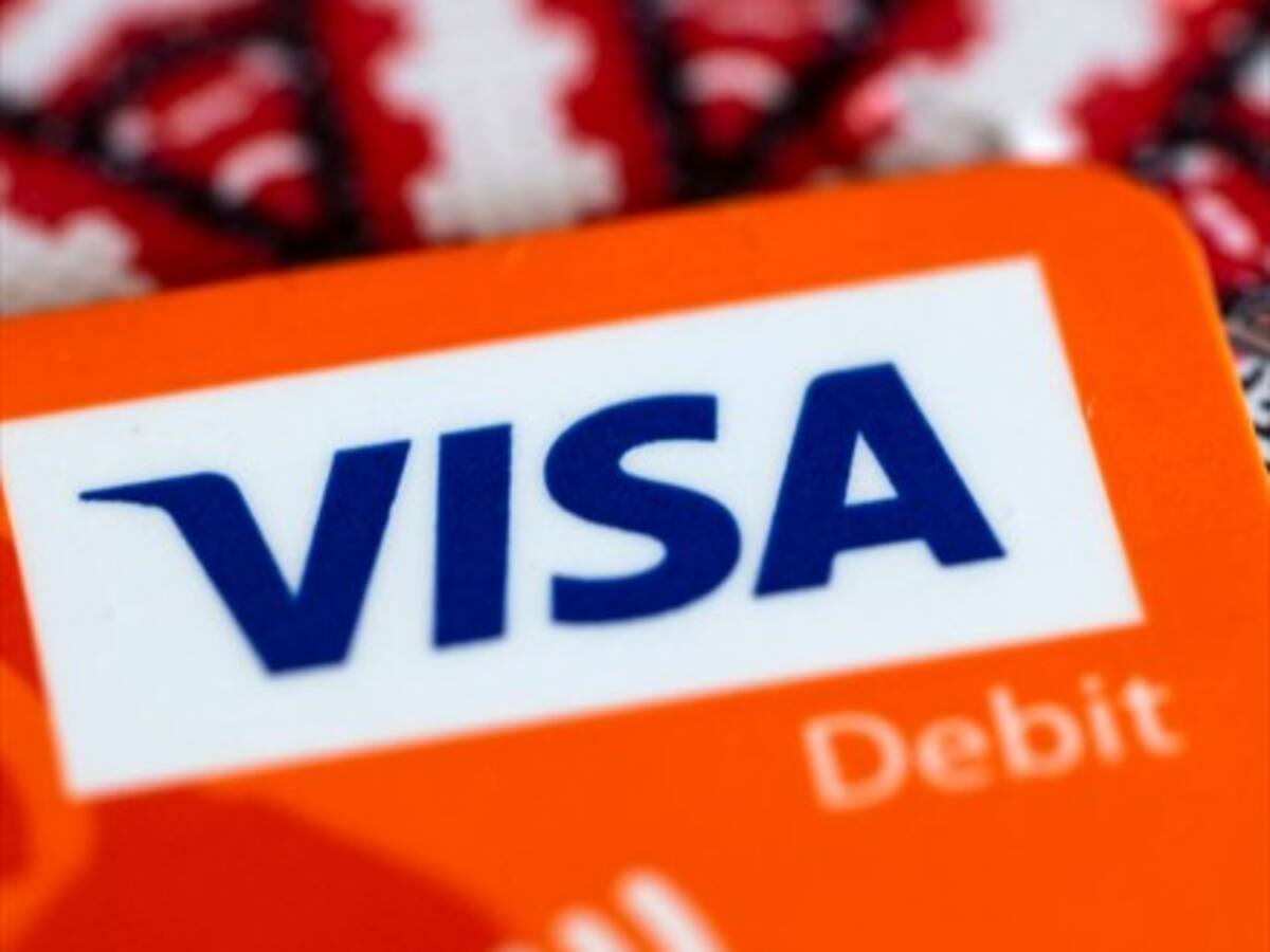 Estudio establece que 4,5 millones de chilenos tienen deudas impagas por tarjetas de crédito