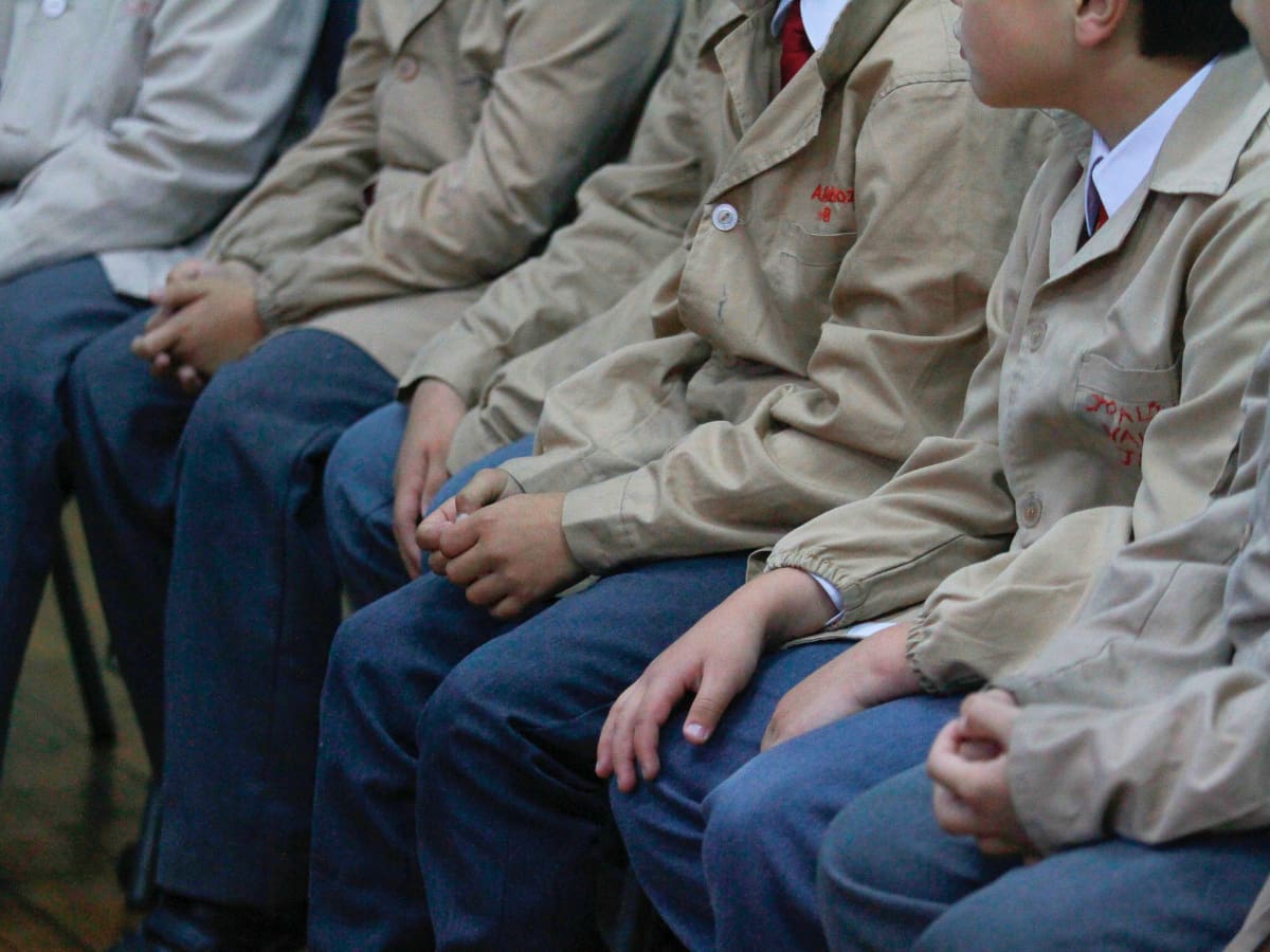 Caries infantiles causan preocupación en Chile: 63% de los niños de colegios públicos tiene problemas dentales