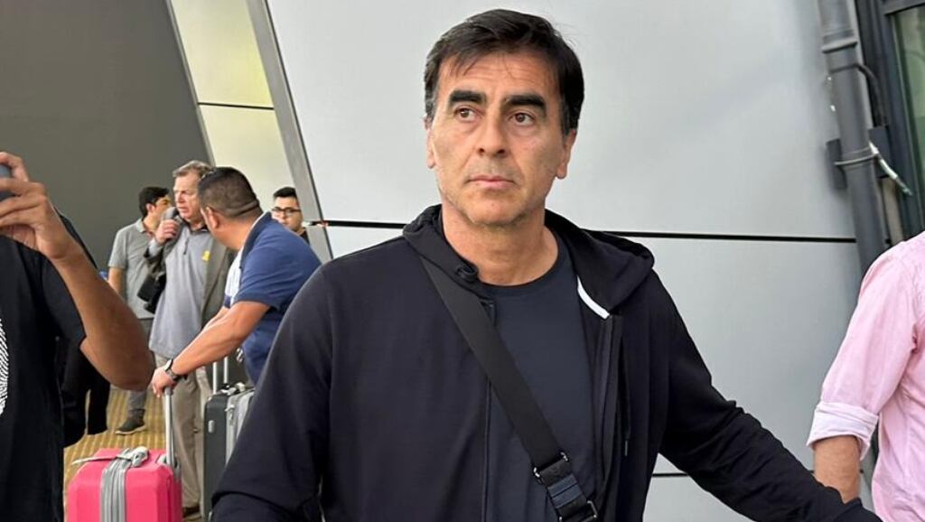 Gustavo Quinteros: "Me da pena y dolor que se hayan ido jugadores importantes que a lo mejor no deberían haber salido"
