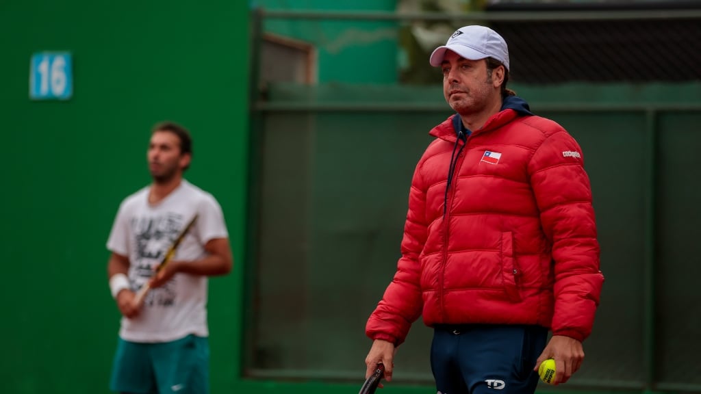 Nicolás Massú: "La ausencia de Garin no cambia la manera ganadora de pensar como equipo"