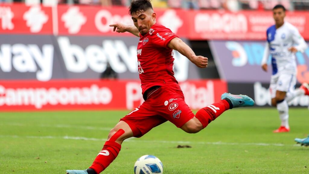 Mathías Pinto es el primer refuerzo de Deportes Iquique para 2023