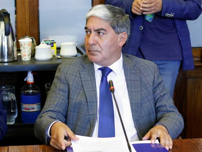 Agencia Uno | El diputado Henry Leal