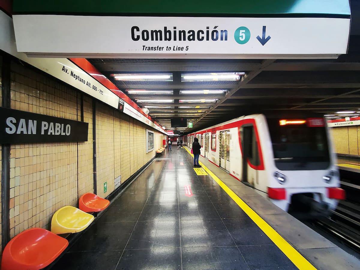 Metro de Santiago concretó este sábado la reapertura de la Estación San Pablo de Línea 1