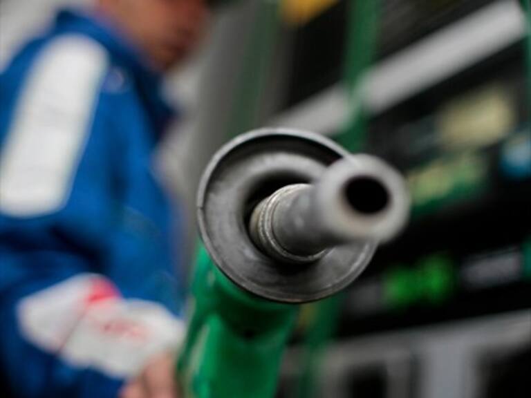 Suben todos los combustibles derivados del petróleo: Parafina es la mayor alza con $22,5 por litro