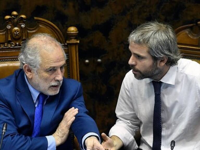 Presupuesto 2019: Senado aprueba reducir gastos reservados de Carabineros a un peso y un dólar