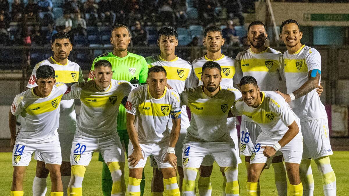 Barnechea arremete tras perder su licencia de clubes y se presentará a jugar el partido que le suspendió la ANFP