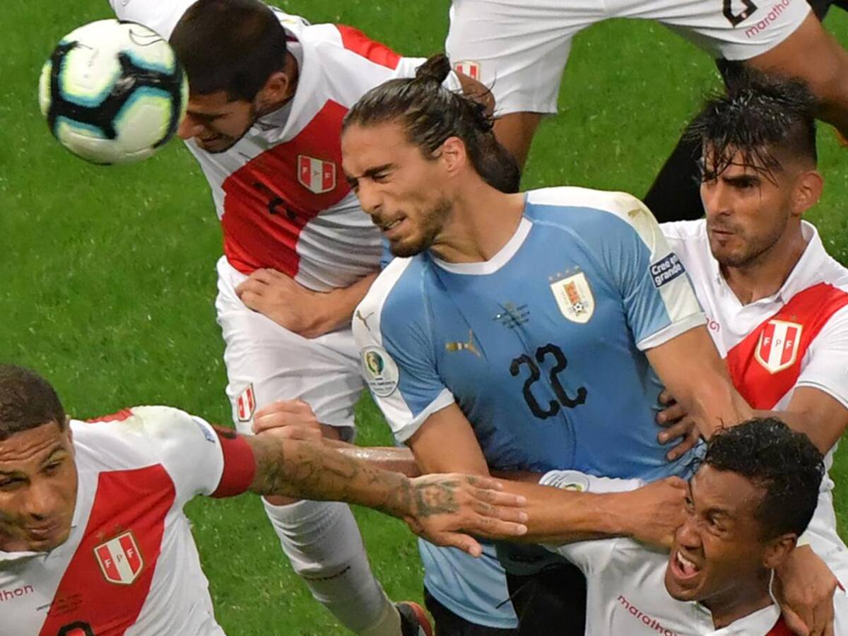 Perú y Uruguay sellaron un vibrante empate en Lima por las Clasificatorias Sudamericanas