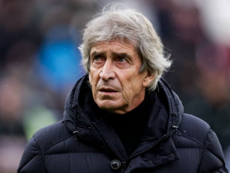 Manuel Pellegrini realiza radiografía a Allende, Pinochet y estallido social