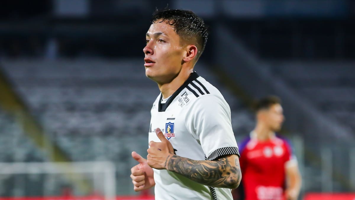 Colo Colo toma una decisión con Cristián Zavala