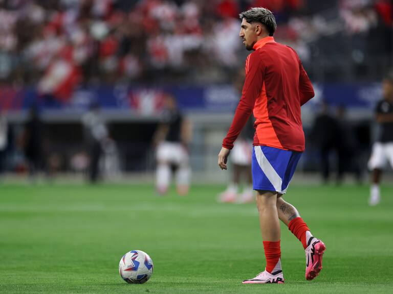 Diego Valdés queda descartado de La Roja para visitar a Argentina y recibir a Bolivia