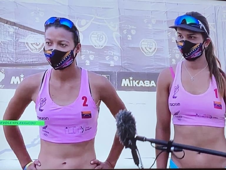 Gabriela Brito, esposa de Eduard Bello de Antofagasta, se consagró campeona sudamericana de Voley Playa