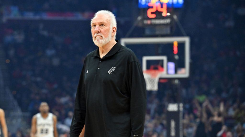 Gregg Popovich - Kawhi Leonard - NBA - San Antonio Spurs