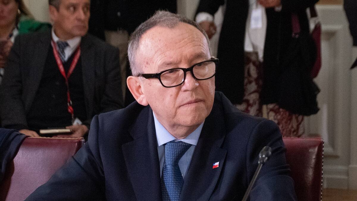 “Es vital y fundamental”: ministro García Ruminot llama a aprobar el proyecto de Reconstrucción Nacional el próximo martes