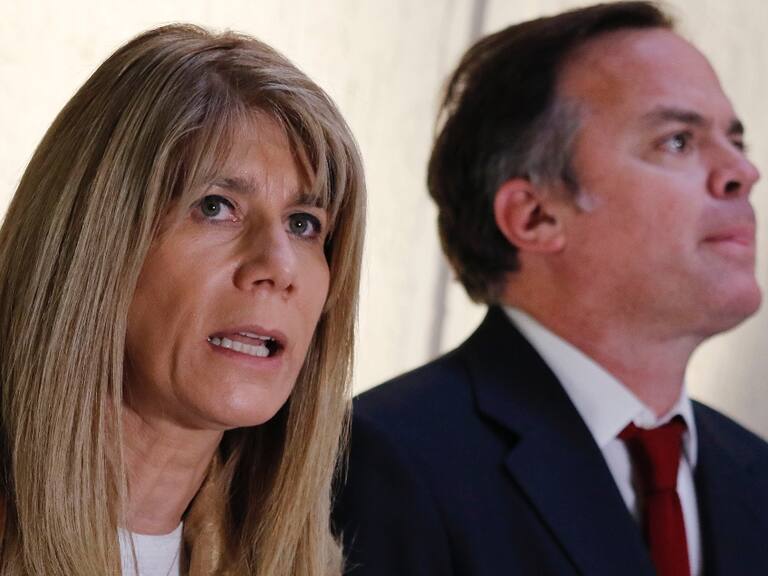 «Pedimos que nos respeten»: Ximena Rincón y Matías Walker siguen en estado de reflexión ante su posible salida de la DC