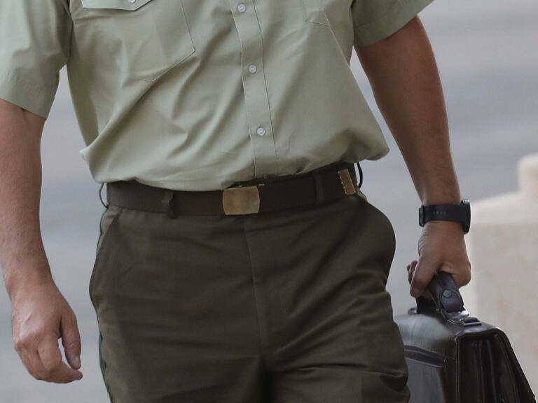 Detienen a carabinero tras robar cables de cobre desde Codelco