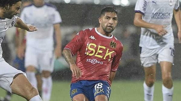 Unión Española derrotó a Defensor Sporting en el cierre de cuadrangular