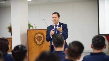 Presidente Boric designa a Eduardo Cerna Lozano como nuevo Director General de la PDI