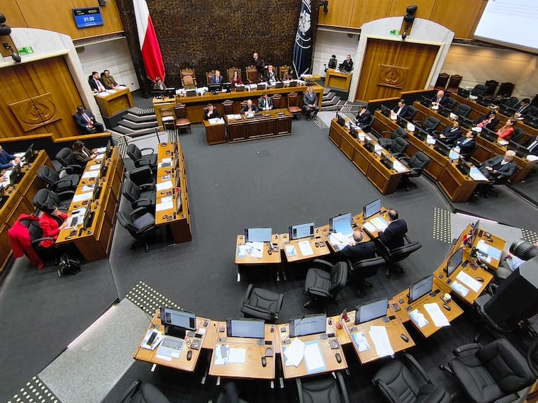 SENADO: 07 de Julio de 2026