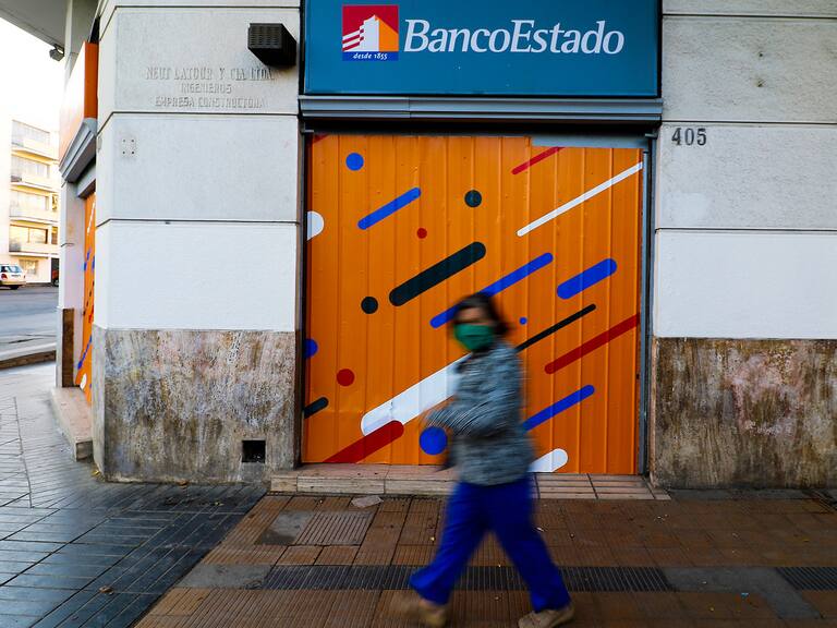 Usuarios reportan dificultades con plataformas digitales de BancoEstado